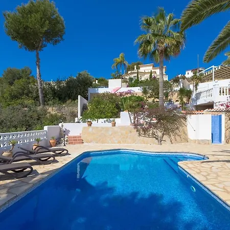 Ritter - Three Bedroom With Private Pool - By Villamar *