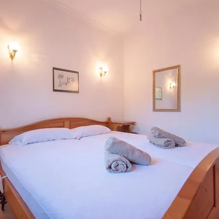 Ritter - Three Bedroom With Private Pool - By Villamar Villa Benissa