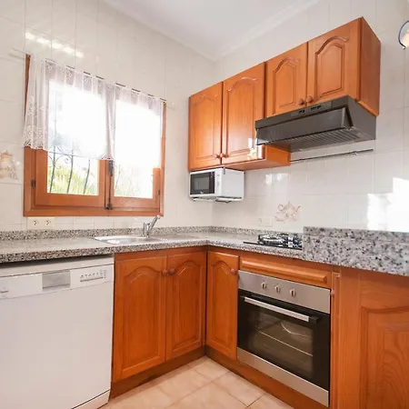 Ritter - Three Bedroom With Private Pool - By Villamar *